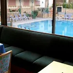 The Santa Maria 3*