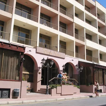 The Santa Maria 3*
