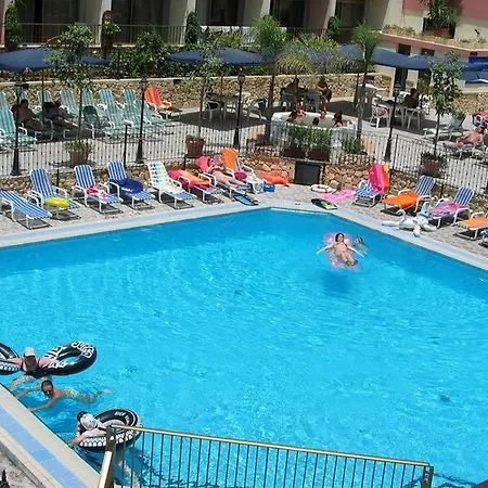 The Santa Maria 3* Buġibba