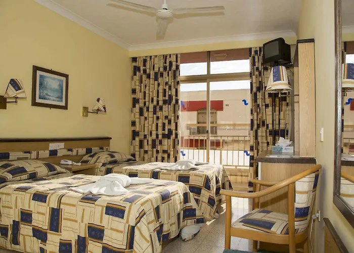 The Santa Maria بوجبة